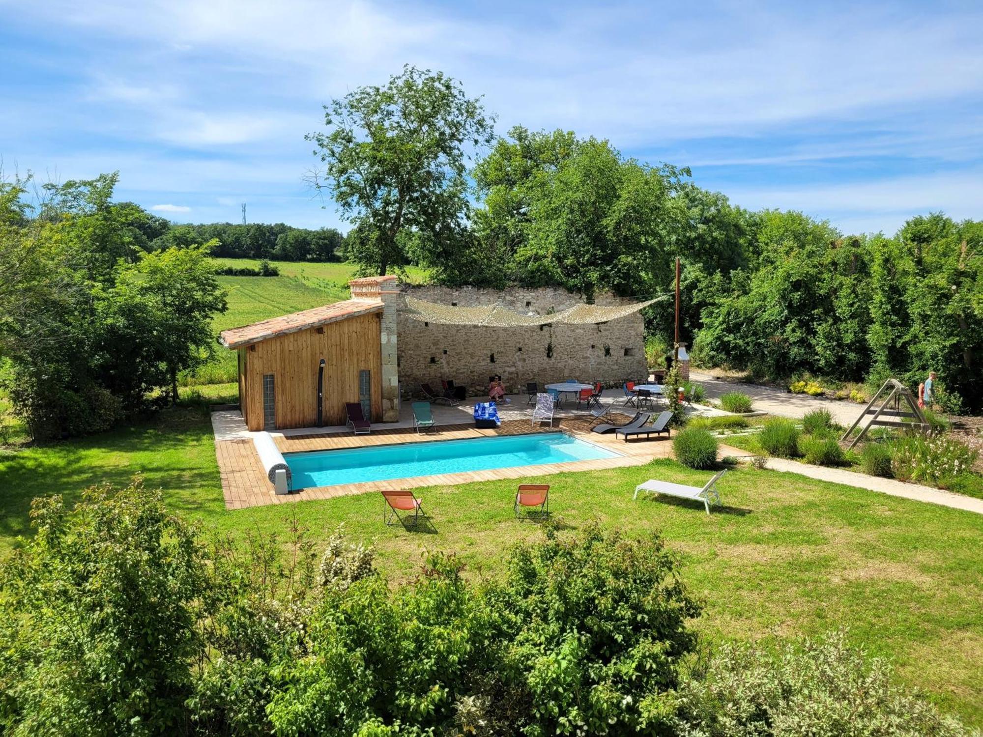 Gite Campagne Famille 15 Pers Piscine Chauffee Jeux Enfants Petanque Saint-Sauvy Exterior photo