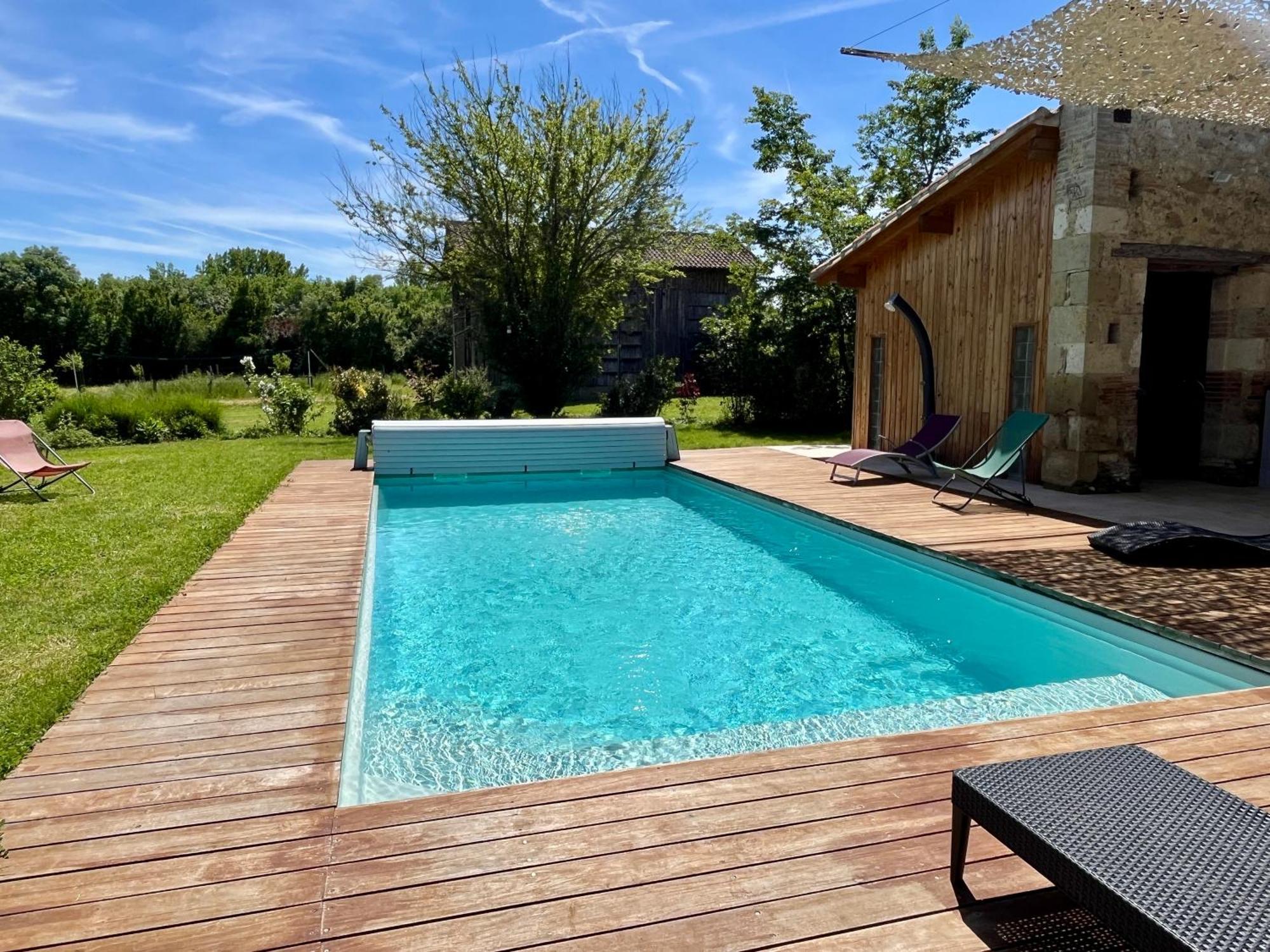 Gite Campagne Famille 15 Pers Piscine Chauffee Jeux Enfants Petanque Saint-Sauvy Exterior photo