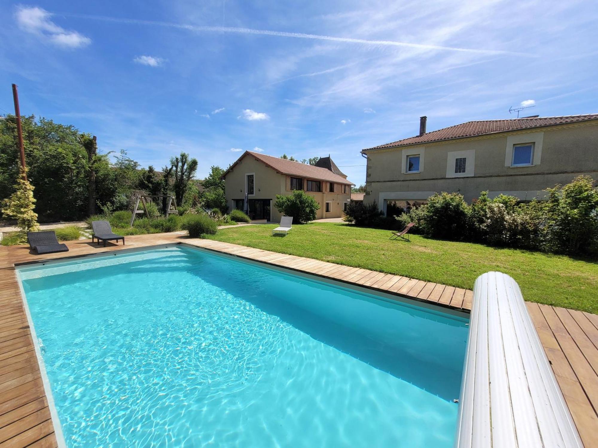 Gite Campagne Famille 15 Pers Piscine Chauffee Jeux Enfants Petanque Saint-Sauvy Exterior photo